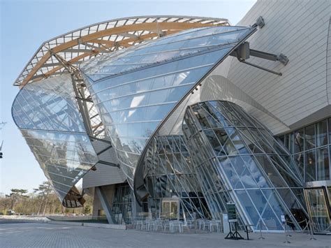 fondation louis vuitton in paris|Louis Vuitton building Paris.